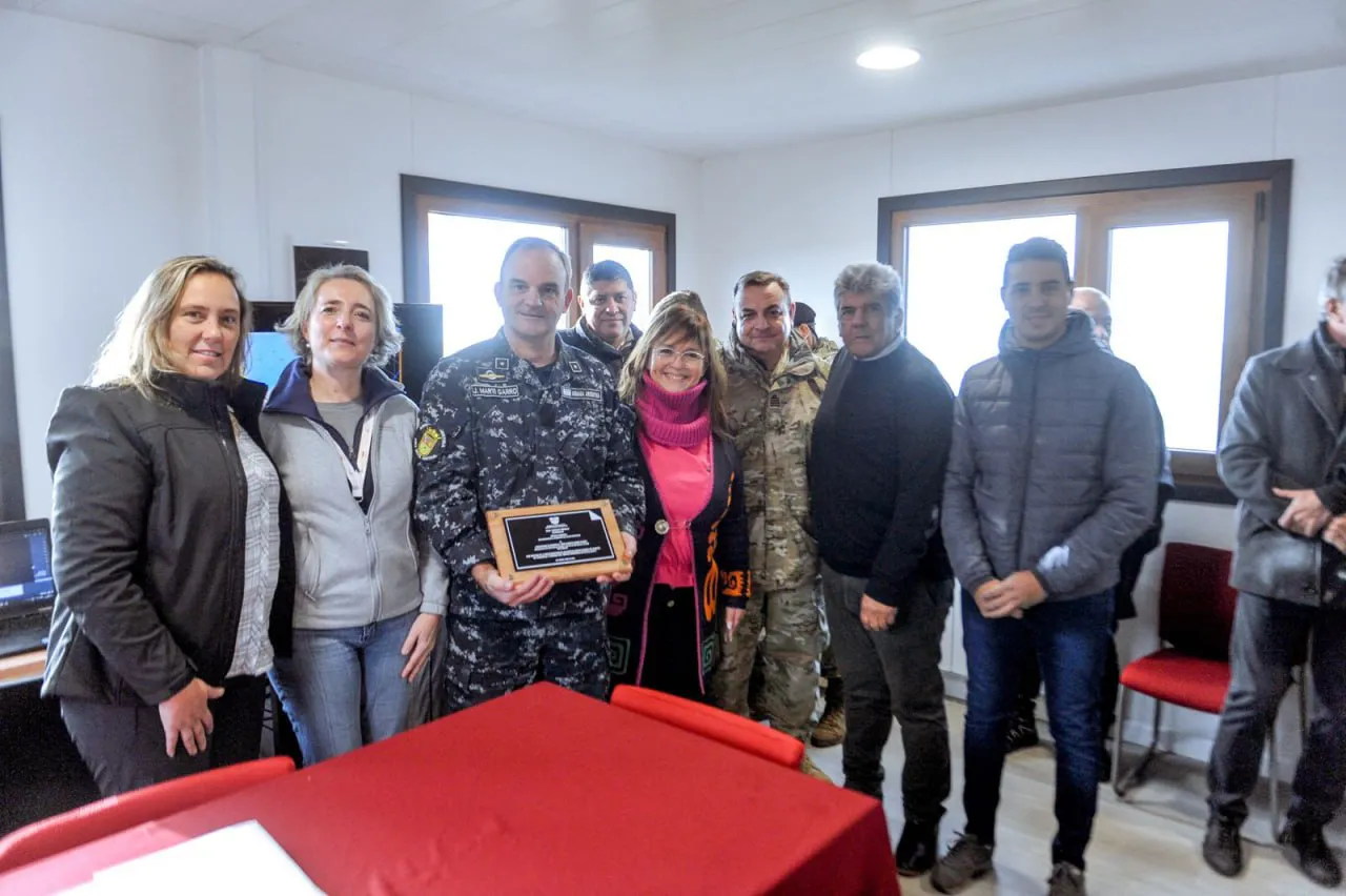 Inauguran instalaciones del puesto de vigilancia y control del Tráfico Marítimo en Hito 1 (2)