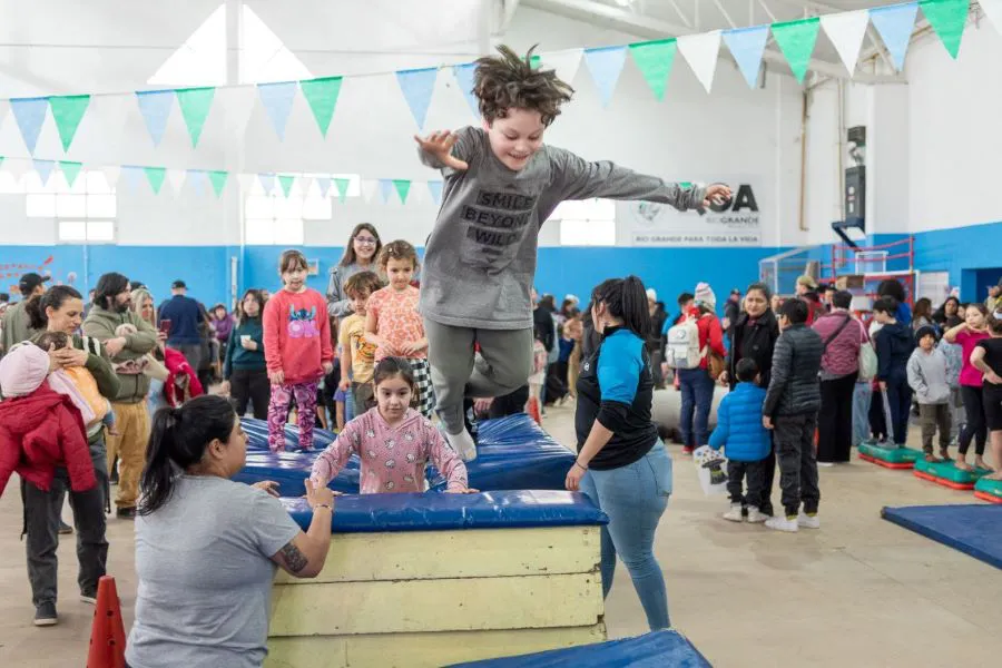 photo_4974344587682360902_y