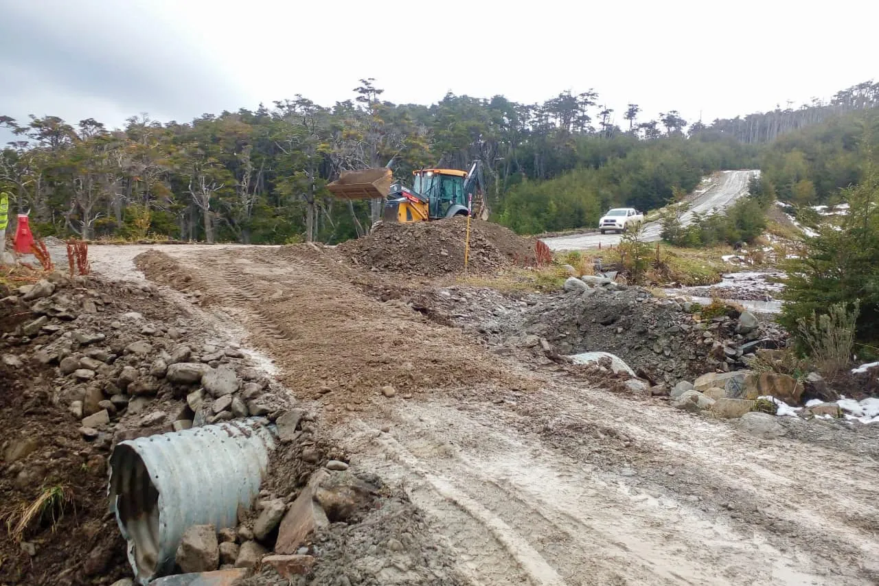 Ante la caída de árboles queda nuevamente interrumpido el tránsito sobre Ruta J