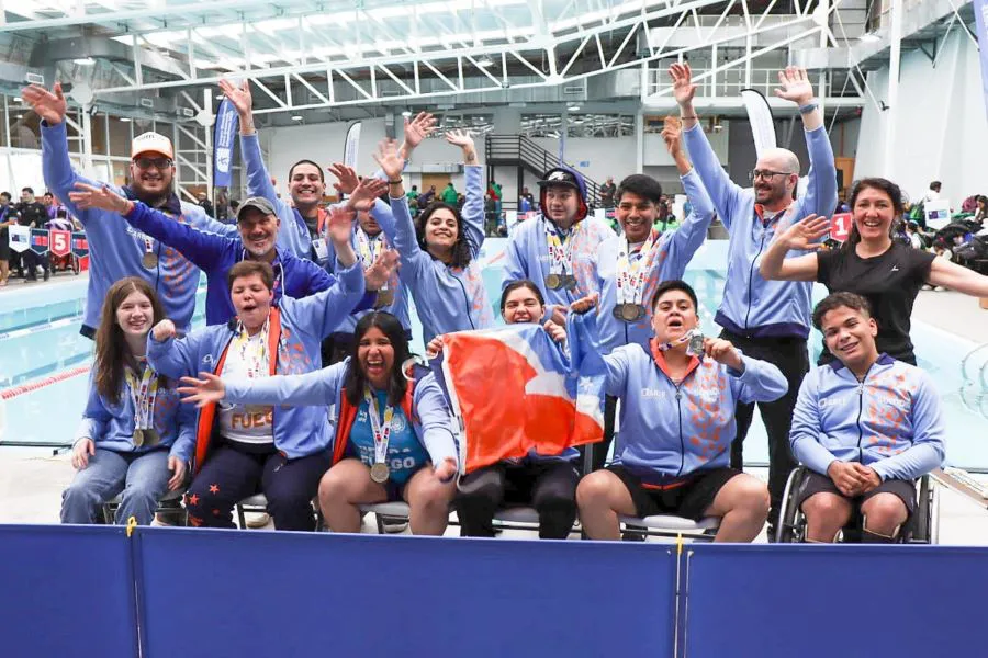 photo_4976490503671057180_y