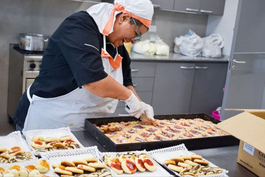 photo_5156707185378570189_y