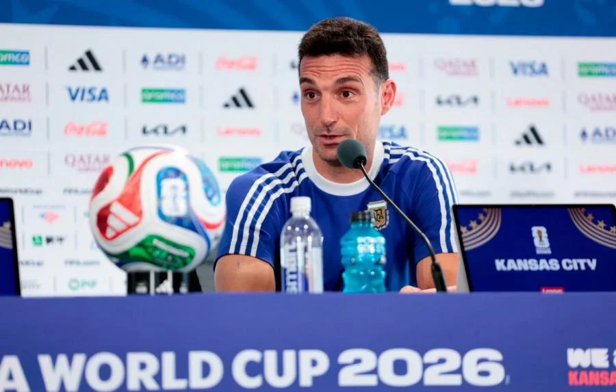 Scaloni confirmó al ‘Dibu’ Martínez ante Argelia