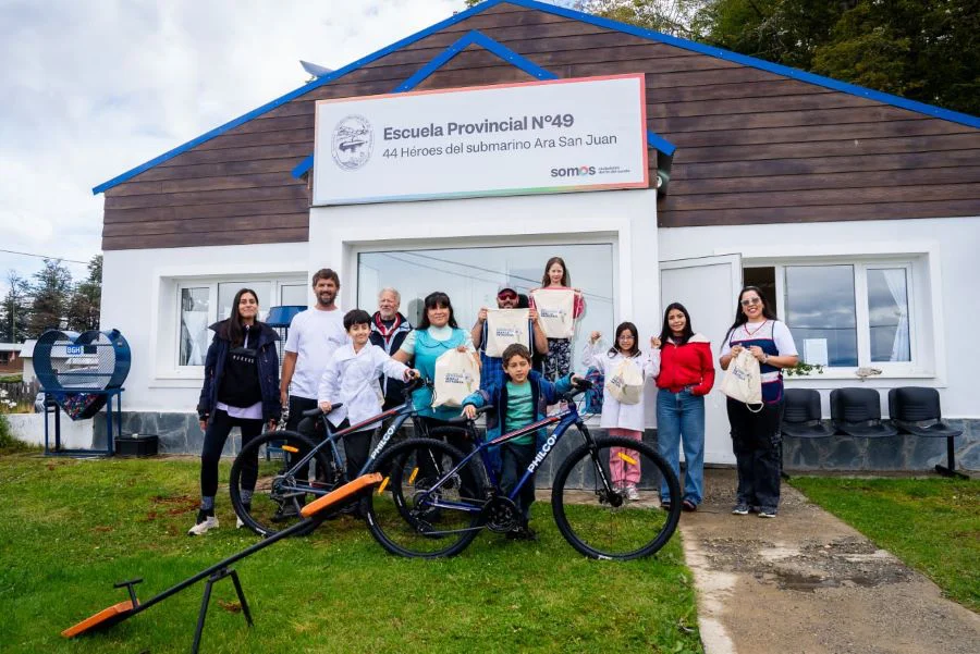 Escuela Provincial N° 49 “44 Héroes del Submarino ARA San Juan”