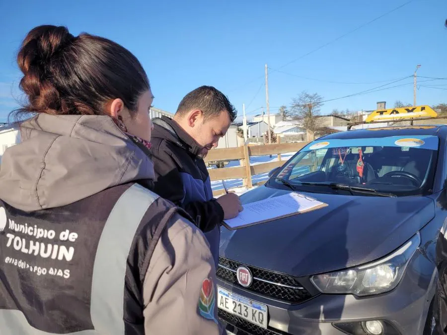 photo_5001673700810010995_y