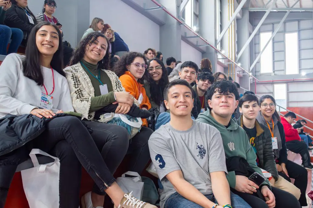 photo_5012732103430876565_y