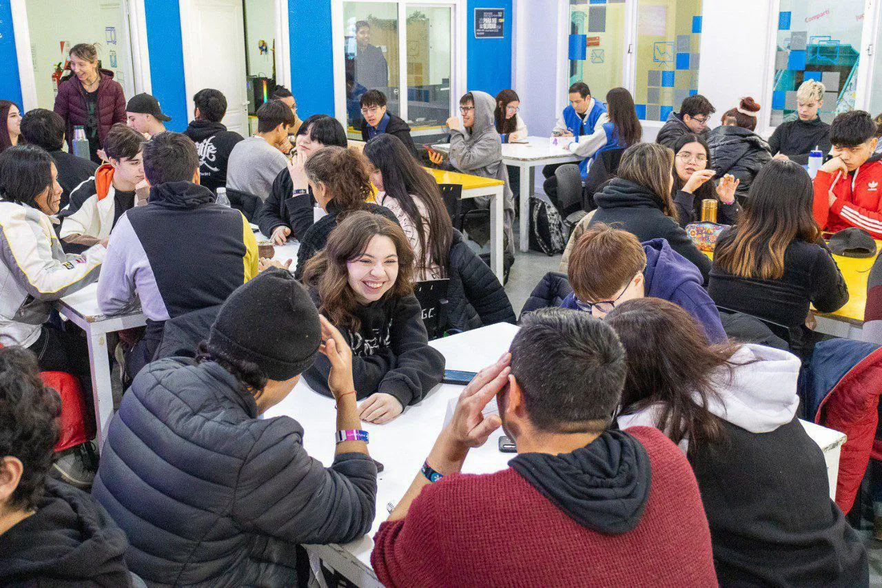Se llevó adelante la 3ª edición de la Digital Hackathon para Jóvenes Innovadores (1)