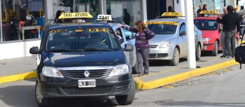 Para la próxima comisión ya se tendría el listado para entregar licencias