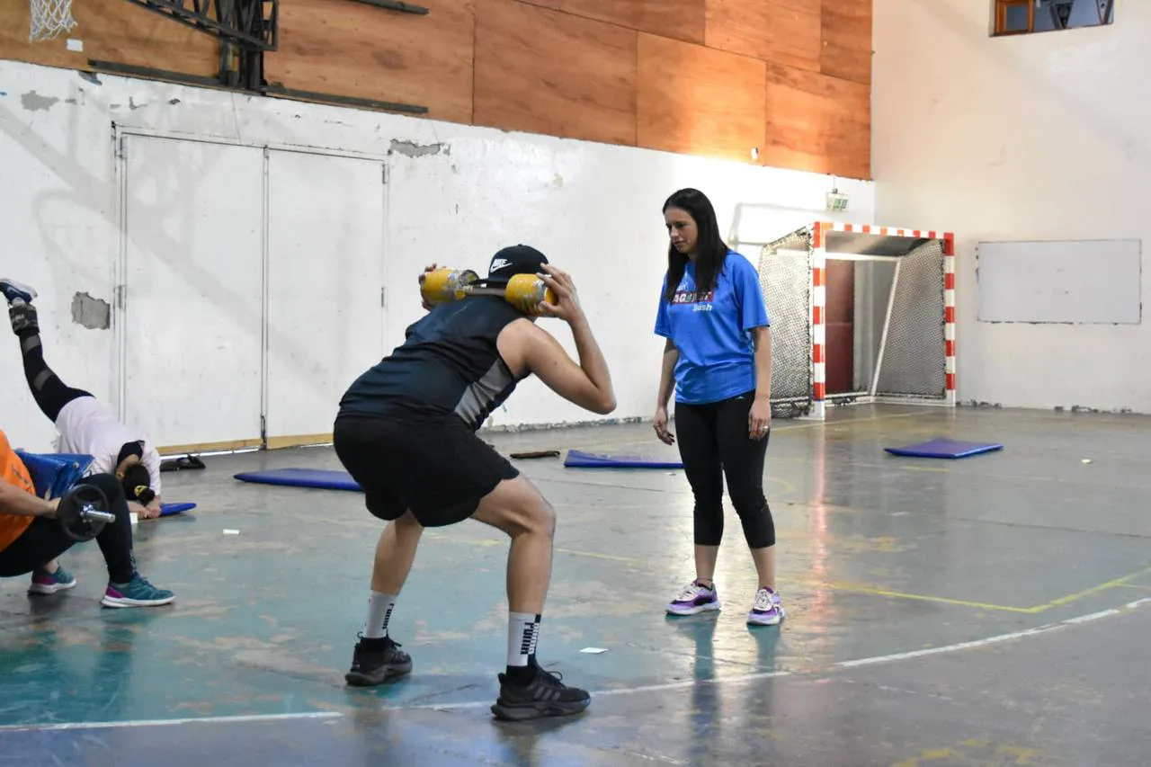 Se desarrolló una exitosa jornada por el Día de la Actividad Física en Tolhuin (3)
