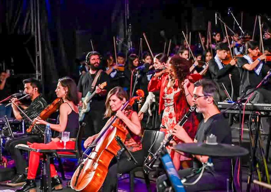 photo_5037614236251041199_y