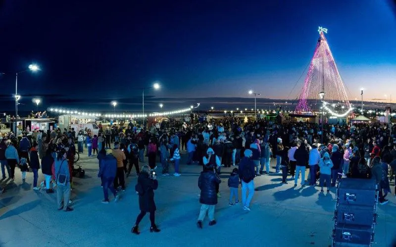 photo_5136781955922856879_x