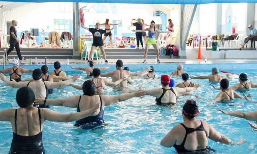 Este sábado habrá una nueva jornada abierta de Aquagym en el Natatorio Municipal