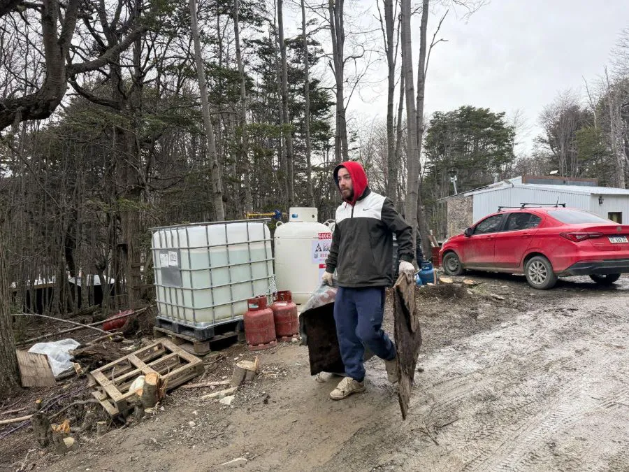 photo_5019527424592948984_y