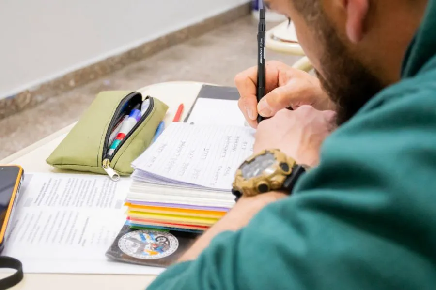 photo_4918150107463617304_y