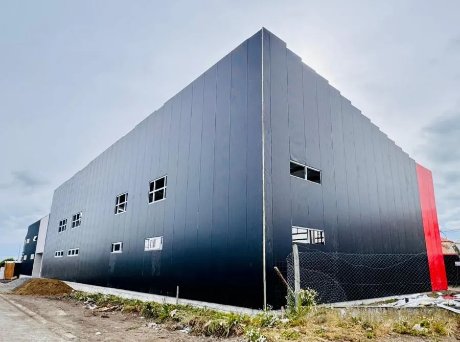 photo_4947351079008013317_y