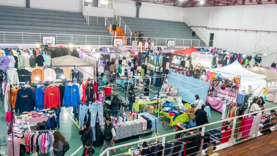 photo_4981429209251556612_y