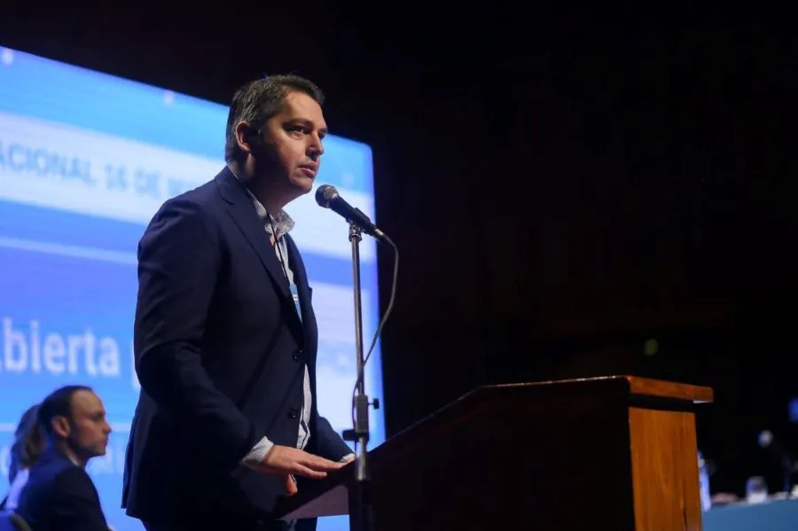 photo_5157047144924957760_y