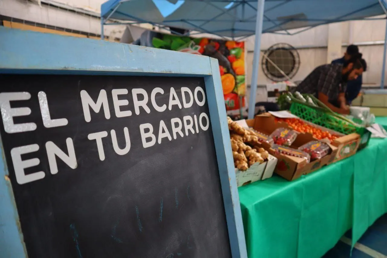 Este sábado se realizará una nueva edición de la feria El Mercado en tu Barrio