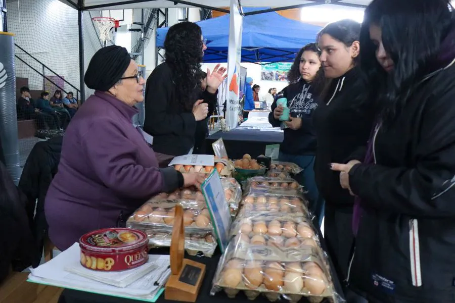 photo_5098299023180892968_y