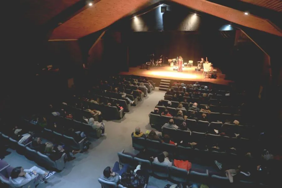 photo_4976515848269311924_y