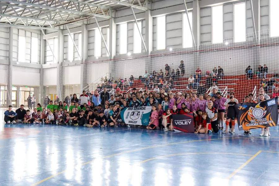 photo_4956618647770172166_y