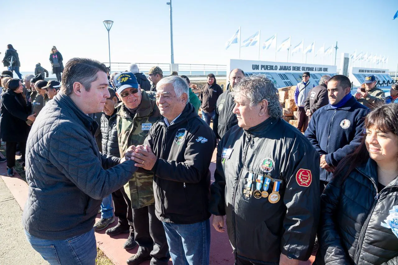 Río Grande es un pueblo que siente y comprende lo que significa la causa Malvinas (3)