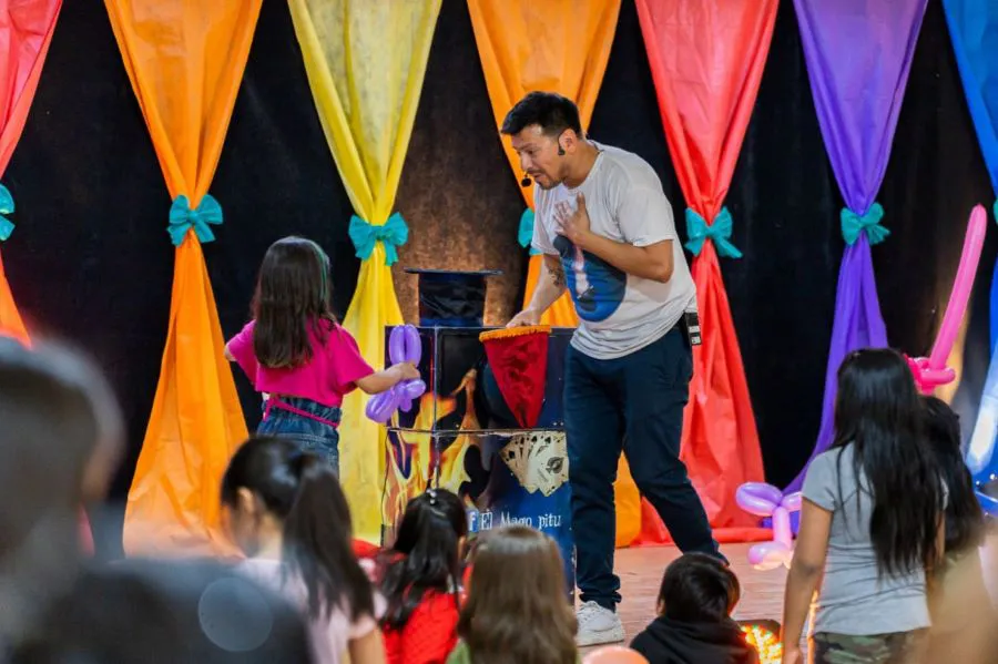 photo_5003747646027967910_y