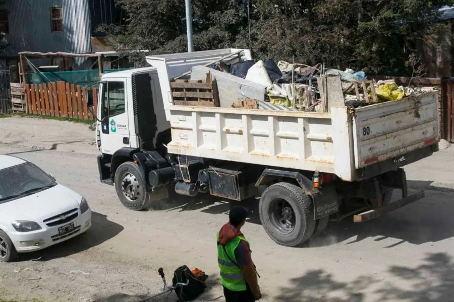 photo_4971987513925283378_y