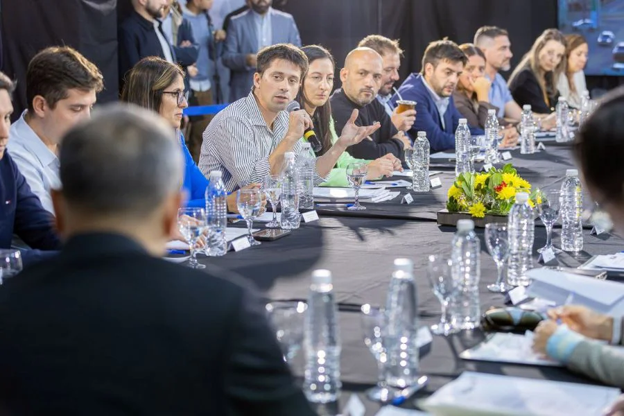 photo_5019351412541950881_y