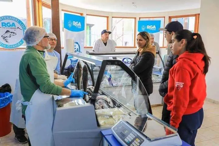 Continúa la venta de productos locales en el paseo ‘Canto del Viento”