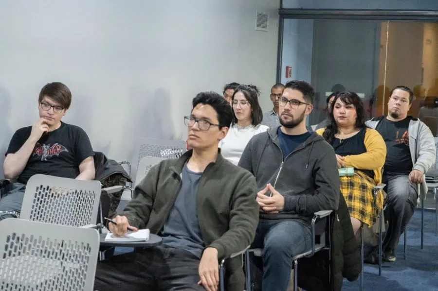 photo_5177362447609212817_y