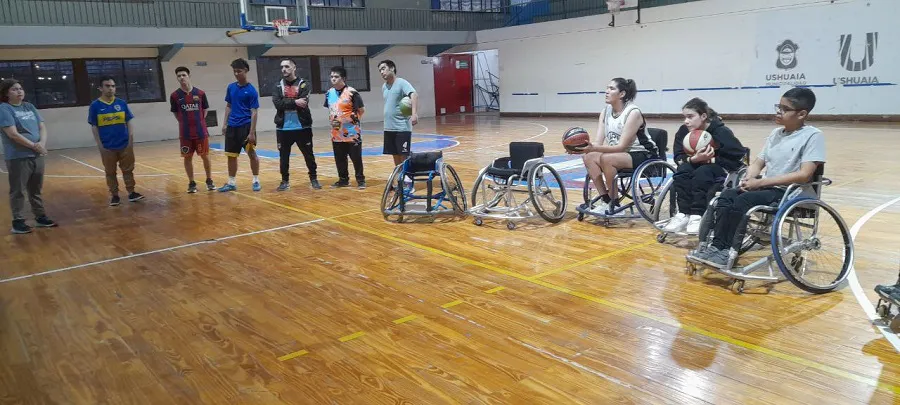 Lanzaron en la ciudad de Ushuaia la Liga de Básquet sobre Silla de Ruedas  (1)
