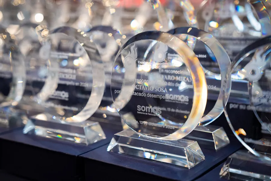 photo_5114312400718376961_y