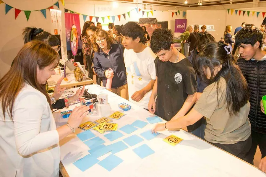 Se realizó en la Casa de la Cultura el 4° Festival Comunitario de Salud Mental de Ushuaia (4)