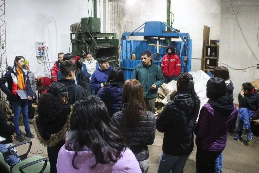 photo_5055294782657638038_y