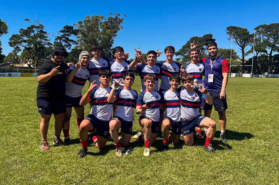 photo_4996782162556597437_y