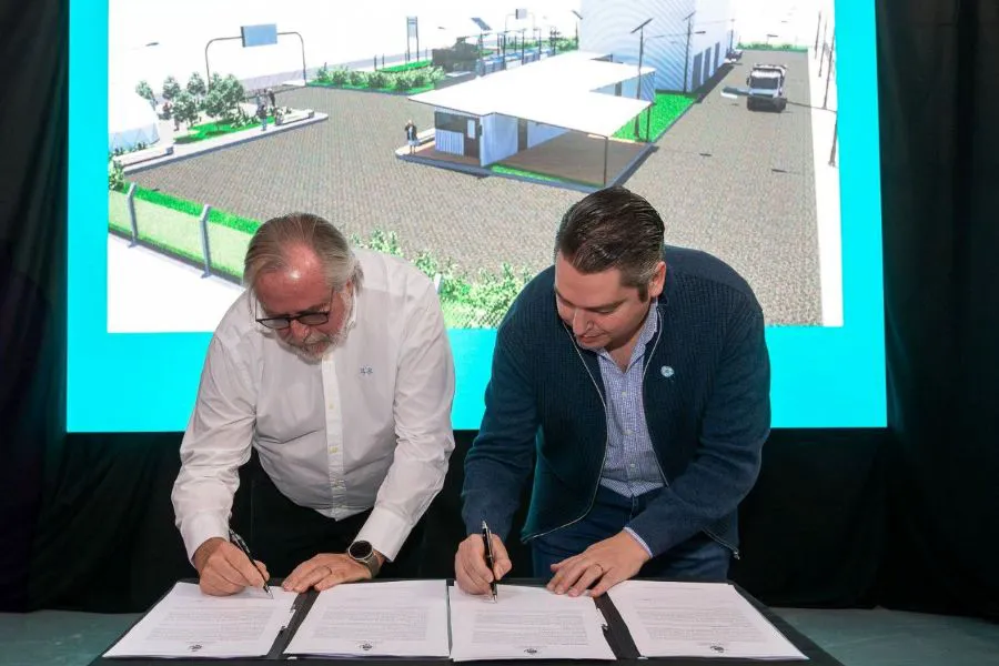 photo_5161353592668534345_y