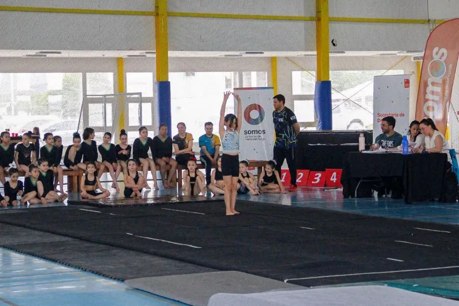 photo_5001273508646030162_y