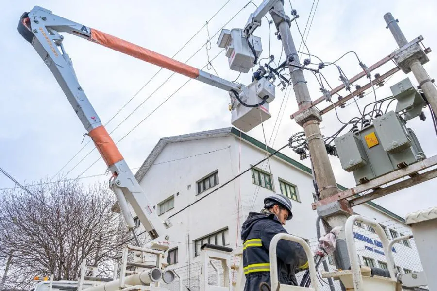 Anuncian cortes de energía eléctrica para Tolhuin durante esta madrugada