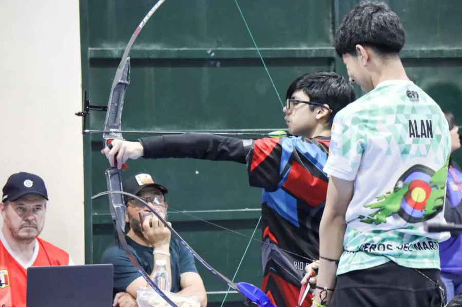 photo_5082650116564388613_y