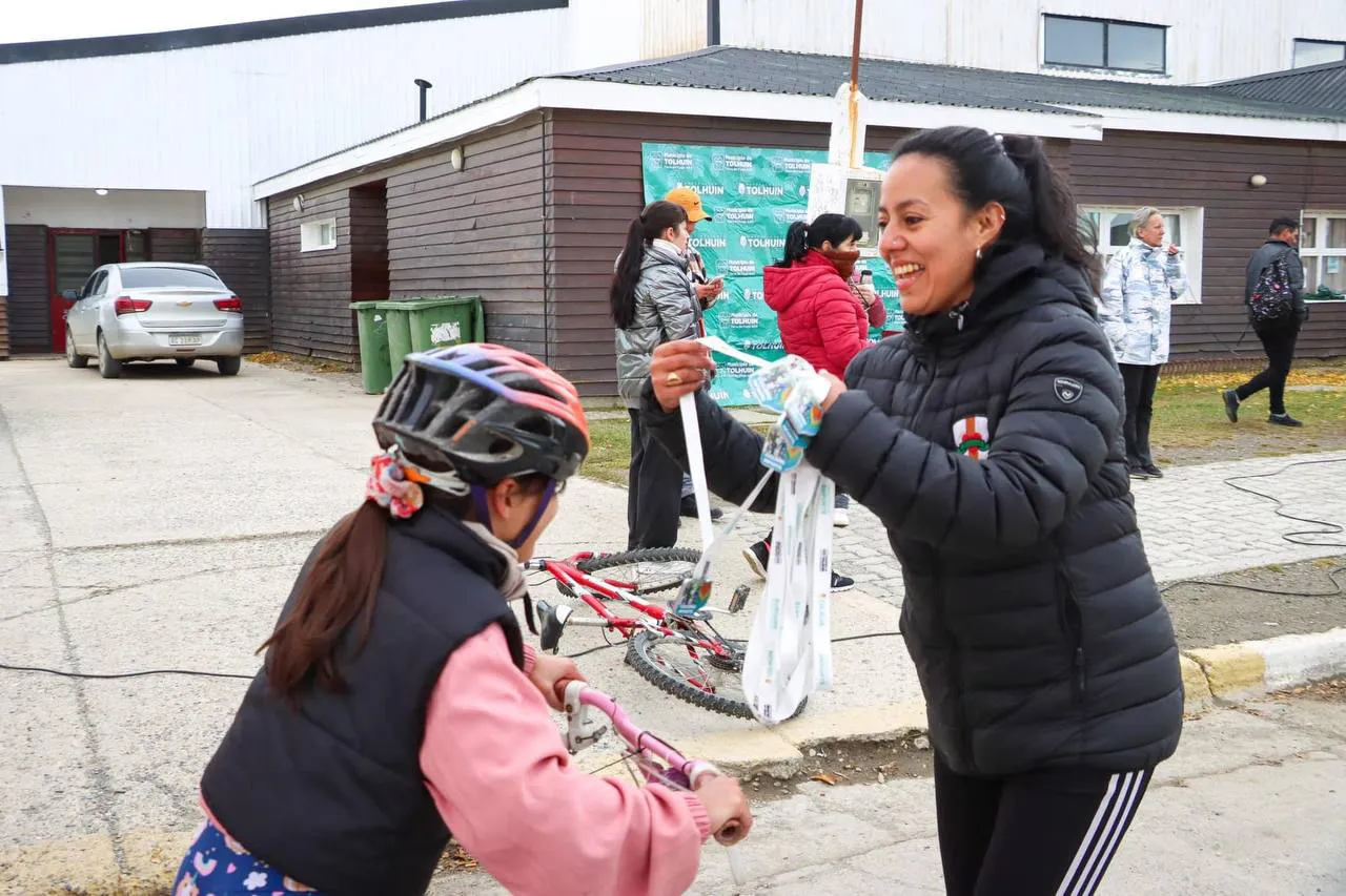 Tolhuin vivió una jornada de Ciclismo Infantil durante este fin de semana  (4)
