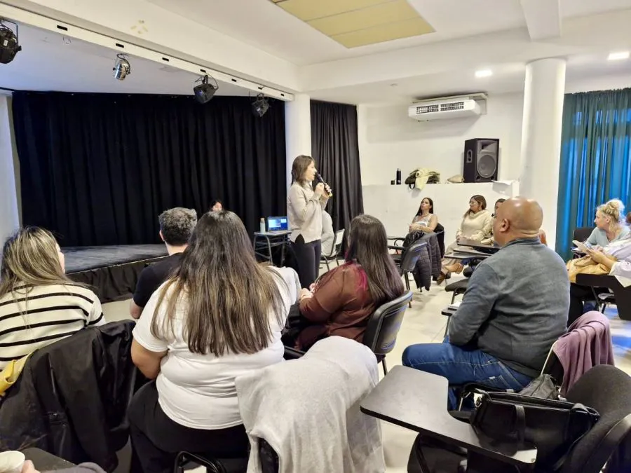 photo_5021723617465052651_y