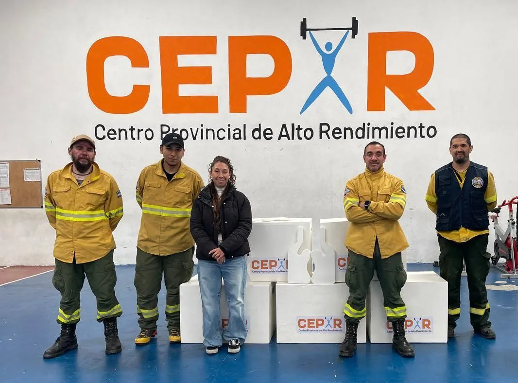 photo_4933811602629266540_y