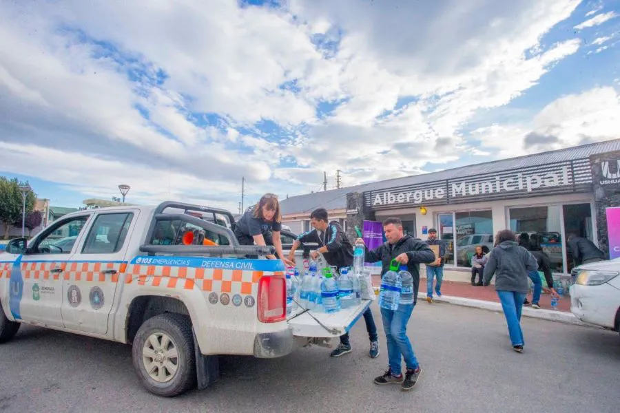 photo_5077878858866339368_y