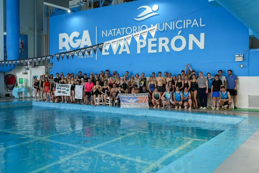 photo_4965312426081454887_y