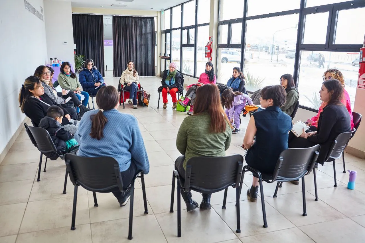 Se concretó un taller de asesoría legal sobre Régimen de Alimentos en Ushuaia