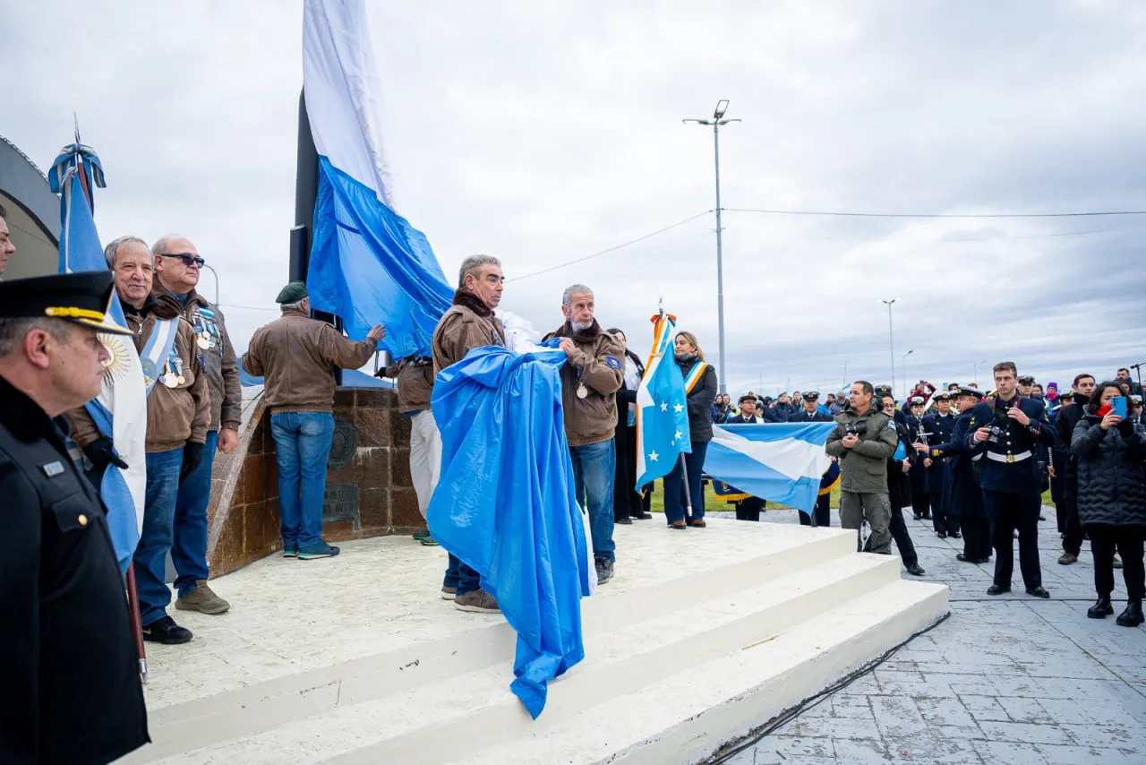 Hoy es un día de reflexión profunda por los que dieron su vida y por Malvinas (5)
