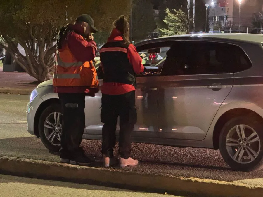 photo_5161430940734566020_y