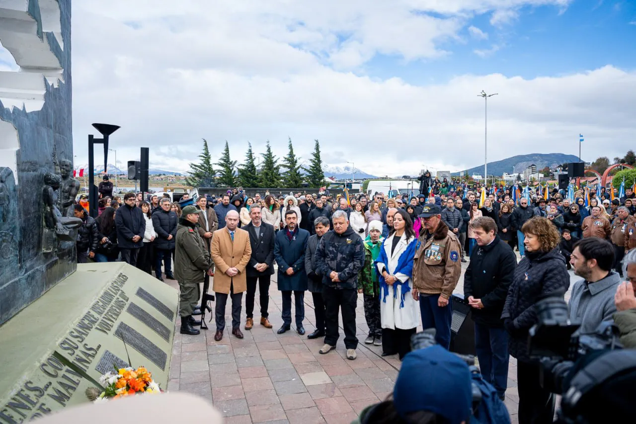 Hoy es un día de reflexión profunda por los que dieron su vida y por Malvinas (3)