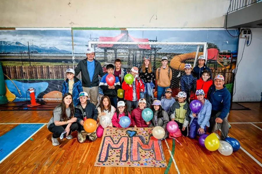 photo_4990412957984861612_y