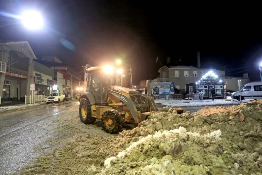 photo_4911676079916297765_y